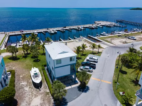 94825 Overseas Hwy UNIT 204, Key Largo, FL 33037