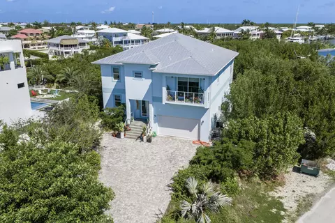 1300 Avenue H, Marathon, FL 33050