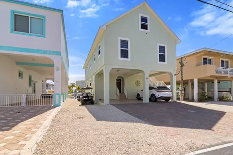 225 Normandy Dr #N/A, Tavernier, FL 33070