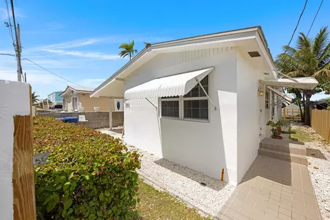 28 12th Ave # E, Stock Island, FL 33040