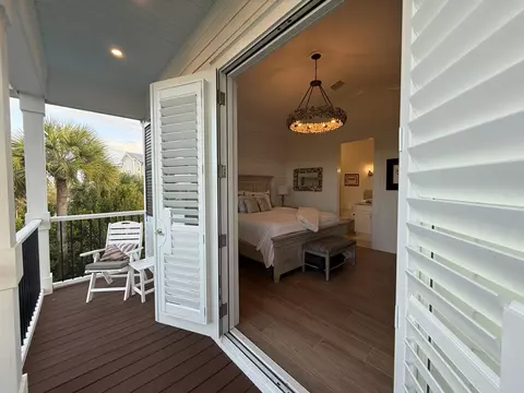 Exterior - 29 Key Haven Rd, Key West, FL 33040 photo 13 of 22