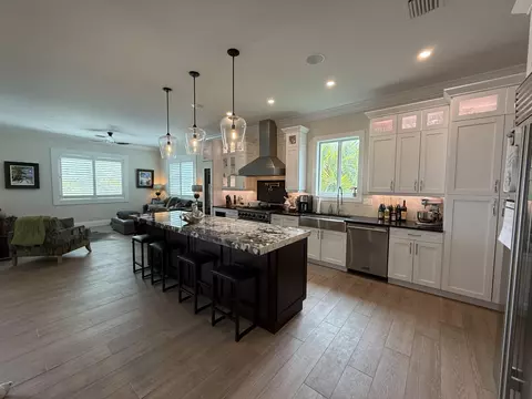 Kitchen - 29 Key Haven Rd, Key West, FL 33040 photo 4 of 7