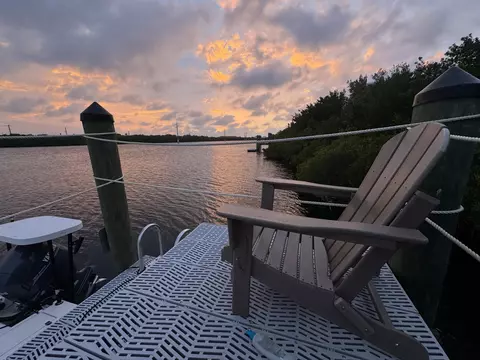 View/Area - 29 Key Haven Rd, Key West, FL 33040 photo 6 of 10