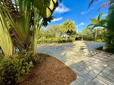 Exterior - 29 Key Haven Rd, Key West, FL 33040 photo 38 of 44