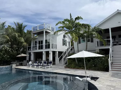 Exterior - 29 Key Haven Rd, Key West, FL 33040 photo 17 of 44