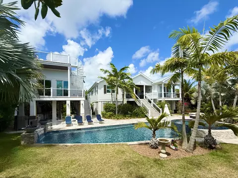 Exterior - 29 Key Haven Rd, Key West, FL 33040 photo 13 of 44