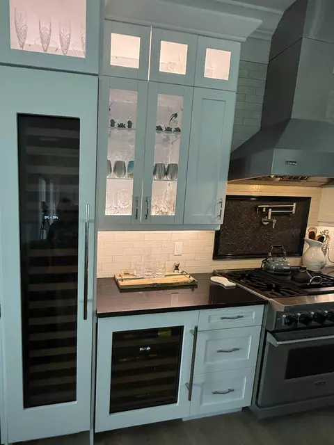 Kitchen - 29 Key Haven Rd, Key West, FL 33040 photo 6 of 9