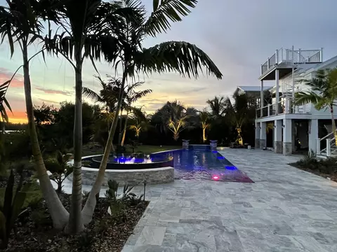 Exterior - 29 Key Haven Rd, Key West, FL 33040 photo 4 of 22