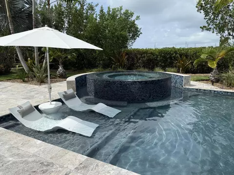 Exterior - 29 Key Haven Rd, Key West, FL 33040 photo 31 of 44