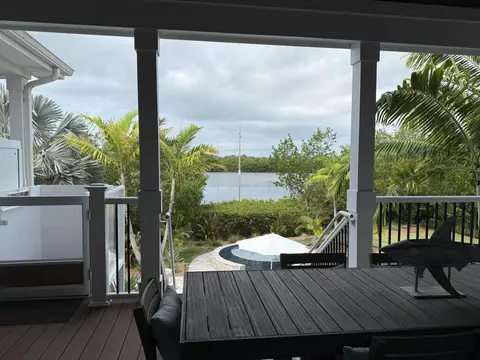 Exterior - 29 Key Haven Rd, Key West, FL 33040 photo 23 of 44