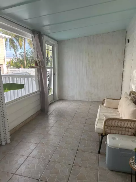 Exterior - 331 Ave F, Key West, FL 33040 photo 6 of 6