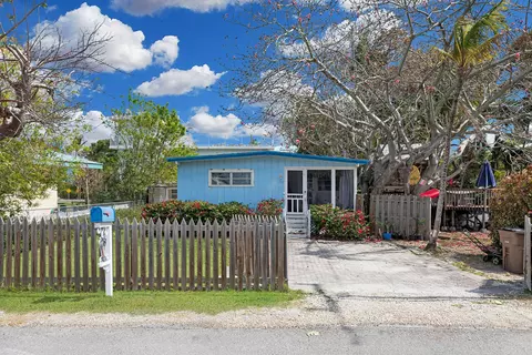 107 Tavern Dr, Tavernier, FL 33070