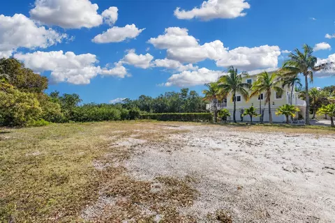 207 Stirrup Key Blvd, Marathon, FL 33050 photo 4