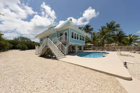 Exterior - 58121 Morton St, Marathon, FL 33050 photo 7 of 18