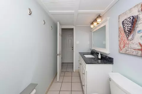 Bath - 58121 Morton St, Marathon, FL 33050 photo 4 of 8