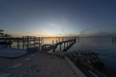 View/Area - 58121 Morton St, Marathon, FL 33050 photo 8 of 11