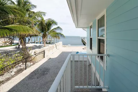 Exterior - 58121 Morton St, Marathon, FL 33050 photo 14 of 18