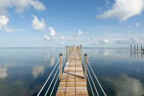 View/Area - 58121 Morton St, Marathon, FL 33050 photo 4 of 11