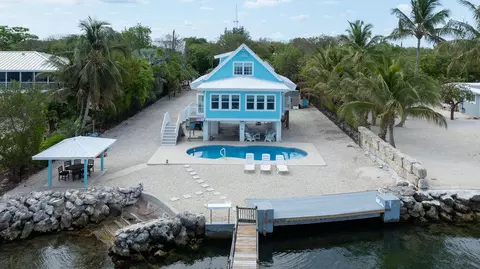 58121 Morton St, Marathon, FL 33050