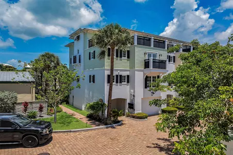 Exterior - 119 Simonton St, Key West, FL 33040 photo 5 of 5