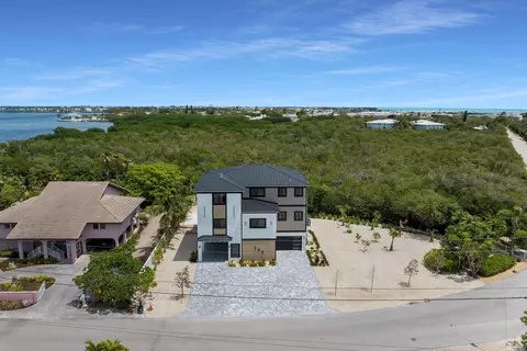 199 Stirrup Key Blvd, Marathon, FL 33050