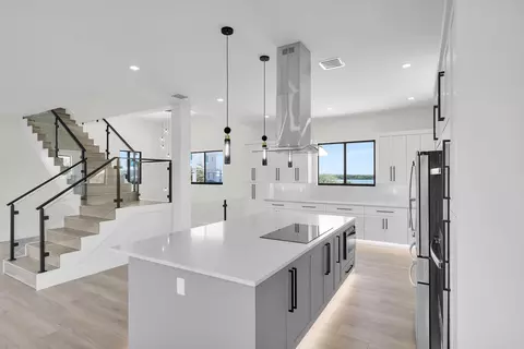 Kitchen - 199 Stirrup Key Blvd, Marathon, FL 33050 photo 3 of 4