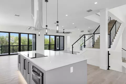 Kitchen - 199 Stirrup Key Blvd, Marathon, FL 33050 photo 4 of 4