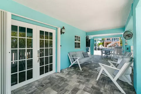 Exterior - 720 Boyd Dr, Key Largo, FL 33037 photo 5 of 8