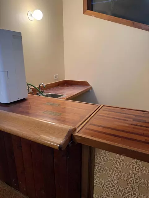 Kitchen - 100 3rd Ln, Key Largo, FL 33037 photo 3 of 3