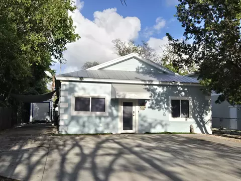 56 Tina Pl, Key Largo, FL 33037