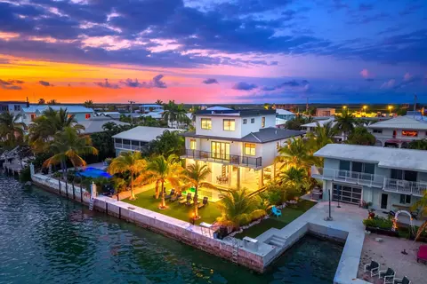 270 E Caribbean Dr, Summerland Key, FL 33042