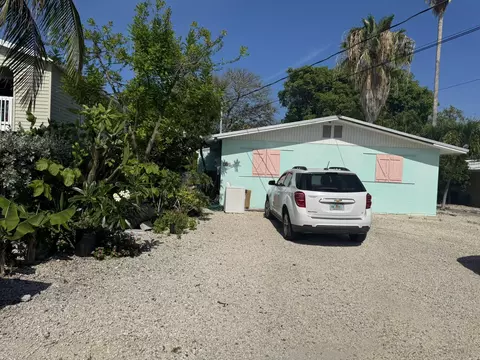 250 66th St, Marathon, FL 33050