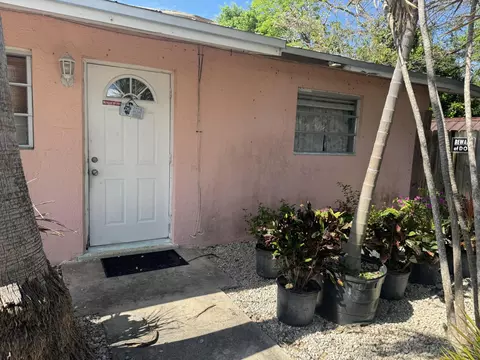 252 66th St, Marathon, FL 33050