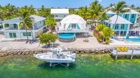 257 La Fitte Rd, Summerland Key, FL 33042