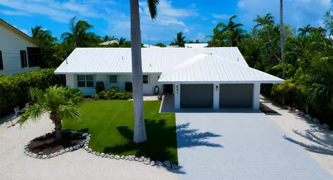 Exterior - 641 12th St #KEY colony, Key Colony Beach, FL 33051 photo 11 of 11