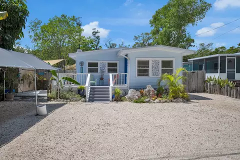 235 Antigua Rd, Tavernier, FL 33070