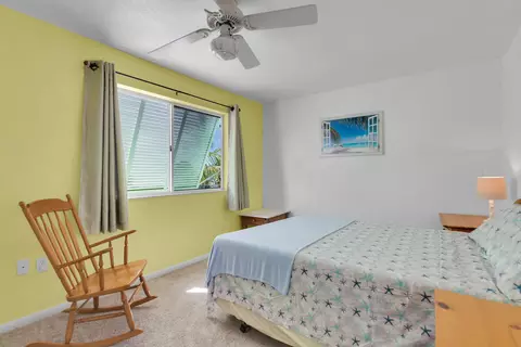 Bedroom - 19 Park Dr, Key Largo, FL 33037 photo 9 of 11