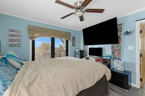 Bedroom - 3746 Park Ave, Big Pine Key, FL 33043 photo 7 of 8