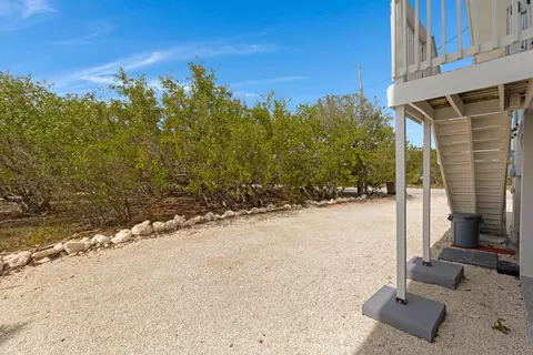 Exterior - 3746 Park Ave, Big Pine Key, FL 33043 photo 2 of 19