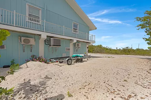 Exterior - 3746 Park Ave, Big Pine Key, FL 33043 photo 14 of 19