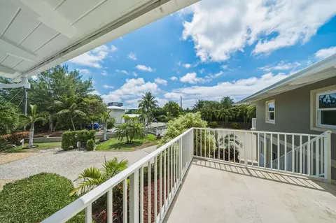 Exterior - 23 Treasure Rd, Marathon, FL 33050 photo 32 of 34