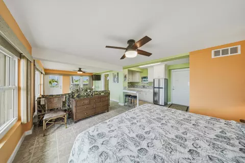 Bedroom - 23 Treasure Rd, Marathon, FL 33050 photo 10 of 10
