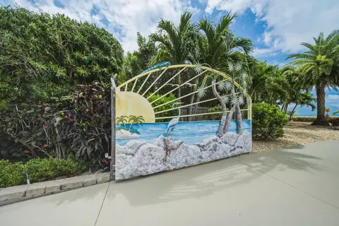 Exterior - 23 Treasure Rd, Marathon, FL 33050 photo 33 of 34