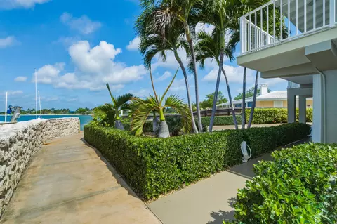 Exterior - 23 Treasure Rd, Marathon, FL 33050 photo 12 of 34