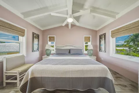 Bedroom - 23 Treasure Rd, Marathon, FL 33050 photo 5 of 10