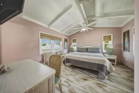 Bedroom - 23 Treasure Rd, Marathon, FL 33050 photo 3 of 10