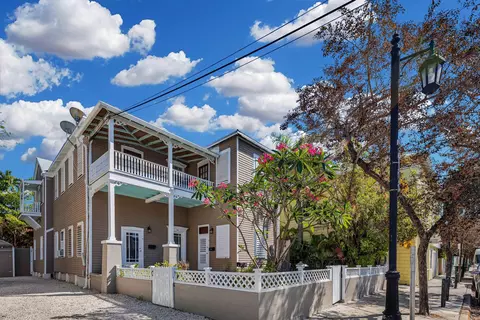 1104 Truman Ave, Key West, FL 33040