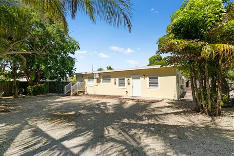 271 Ryan Ave, Key Largo, FL 33037