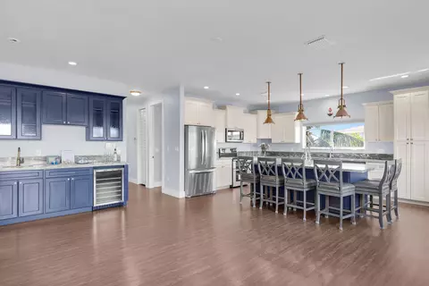 Kitchen - 217 Bruce Ct, Marathon, FL 33050 photo 1 of 7