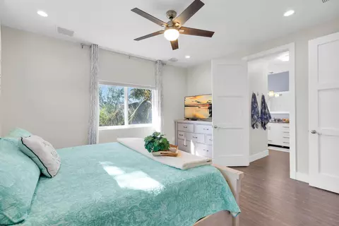 Bedroom - 217 Bruce Ct, Marathon, FL 33050 photo 2 of 10